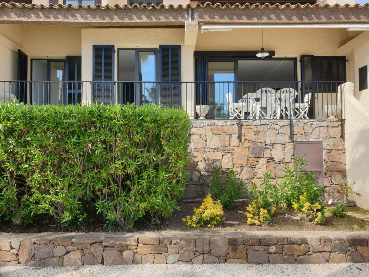 Brigantine Marines De Cogolin Apartment Екстериор снимка
