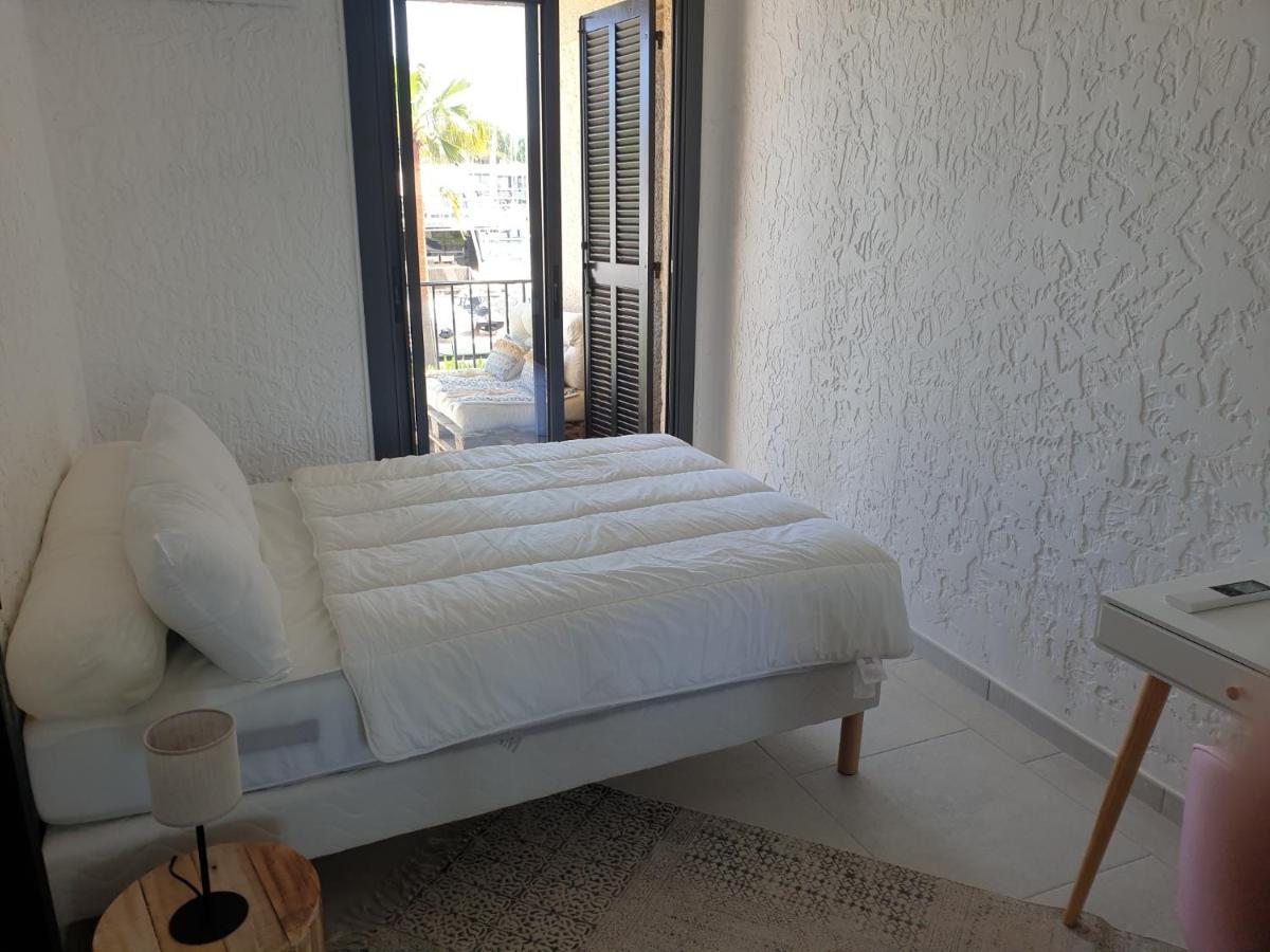 Brigantine Marines De Cogolin Apartment Екстериор снимка